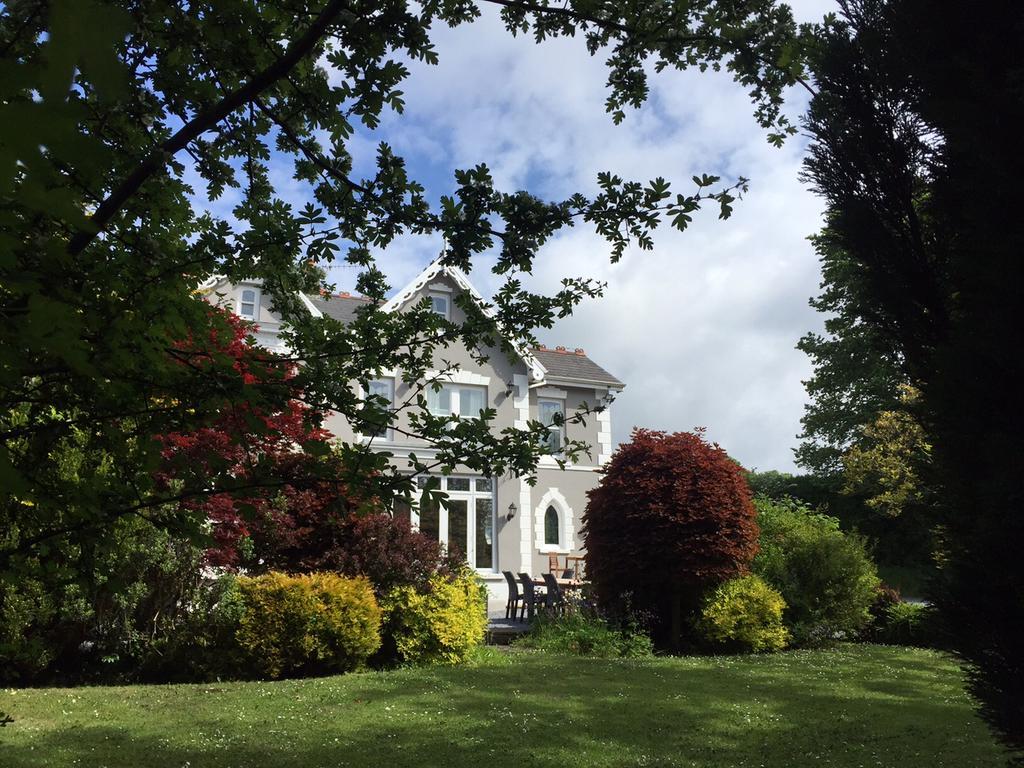 Llwyn Country House Llanelli Eksteriør bilde