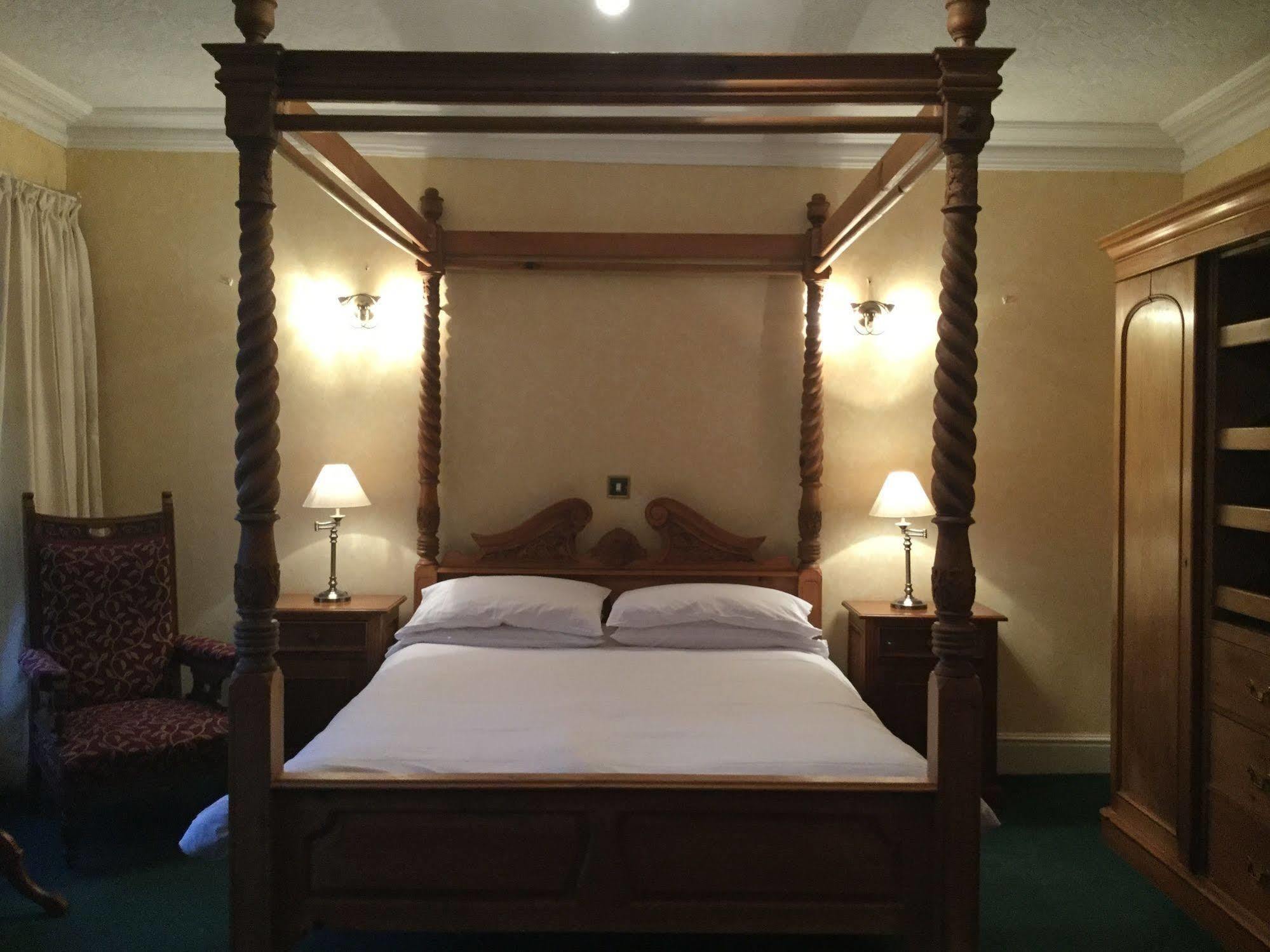 Llwyn Country House Llanelli Eksteriør bilde